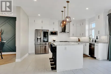 643 Parkview Terrace Russell ON K4R 0C6