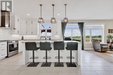 643 Parkview Terrace Russell ON K4R 0C6