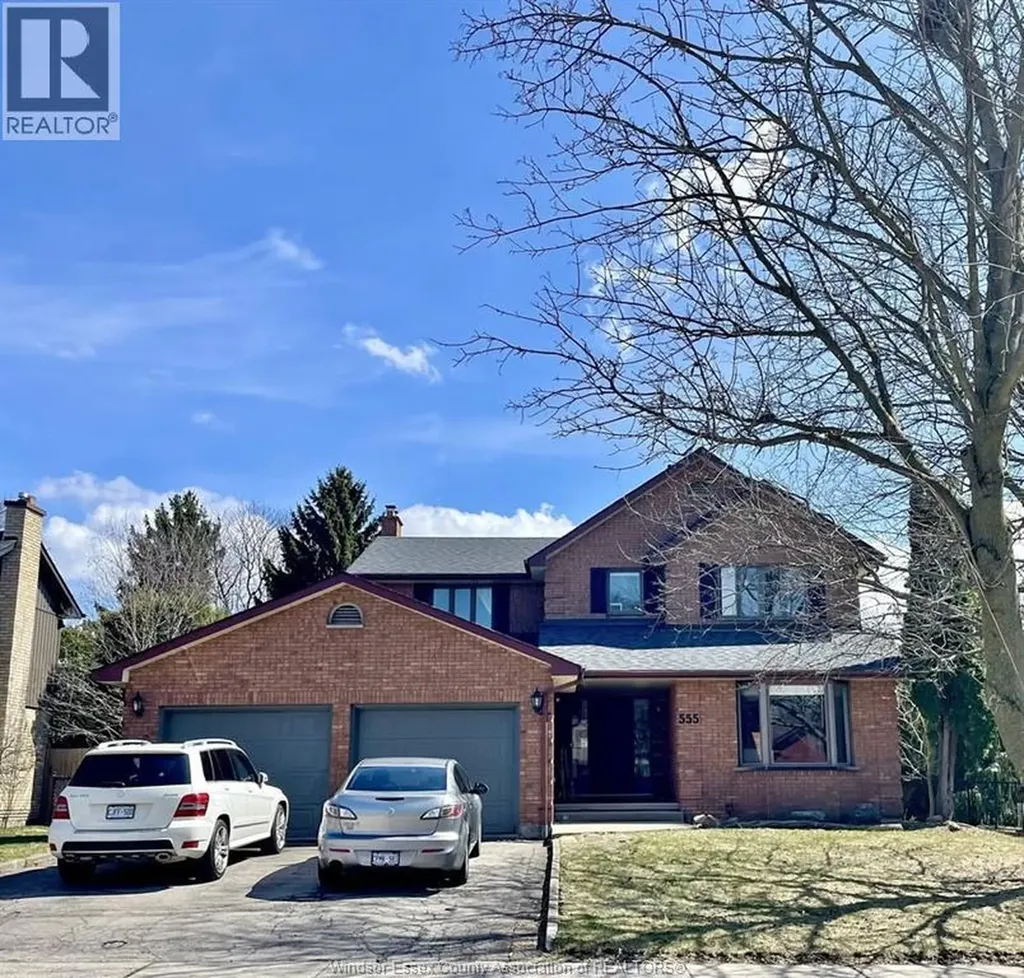 555 Jeffreybrook Drive London ON N8X 2S3