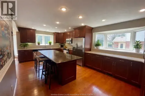 555 Jeffreybrook Drive London ON N8X 2S3