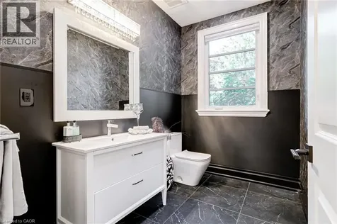 126 Mcgregor Crescent Ancaster ON L9G 1B5