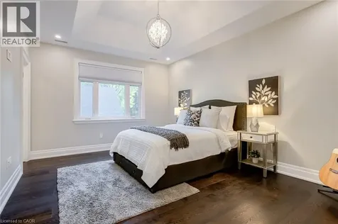 126 Mcgregor Crescent Ancaster ON L9G 1B5
