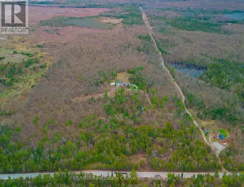 25 Fire Route 129 Trent Lakes ON K0M 1A0