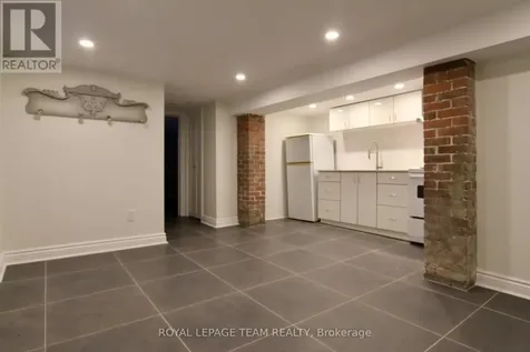 620 Cooper Street Ottawa ON K1R 5J2