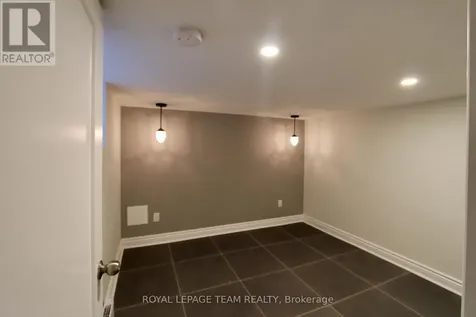620 Cooper Street Ottawa ON K1R 5J2