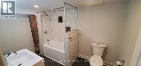 620 Cooper Street Ottawa ON K1R 5J2