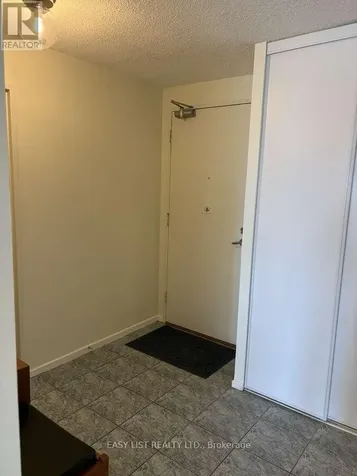 415 Greenview Avenue Ottawa ON K2B 8G5