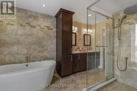 1887 Champlain Street East Clarence-rockland ON K0A 1N0