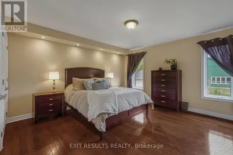 1887 Champlain Street East Clarence-rockland ON K0A 1N0