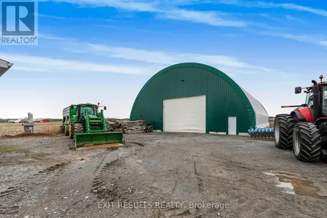 1887 Champlain Street East Clarence-rockland ON K0A 1N0