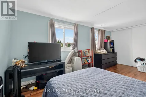 369 Mockingbird Drive Ottawa ON K1E 2A6