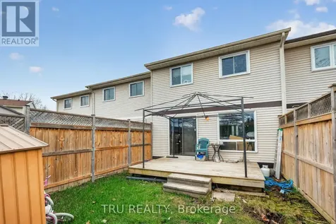 369 Mockingbird Drive Ottawa ON K1E 2A6