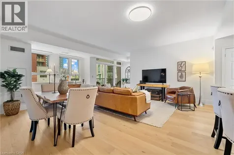 399 Elizabeth Street Burlington ON L7R 0A4