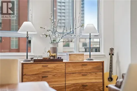 399 Elizabeth Street Burlington ON L7R 0A4