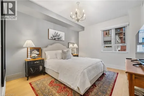 399 Elizabeth Street Burlington ON L7R 0A4