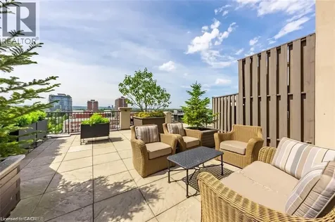 399 Elizabeth Street Burlington ON L7R 0A4