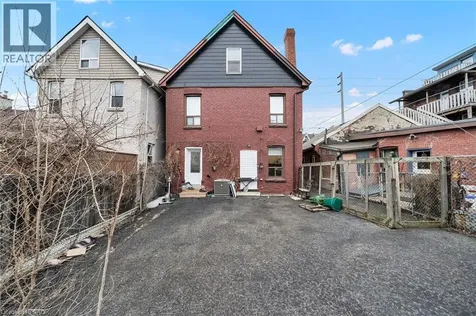 199 Bay Street North Hamilton ON L8R 2R1