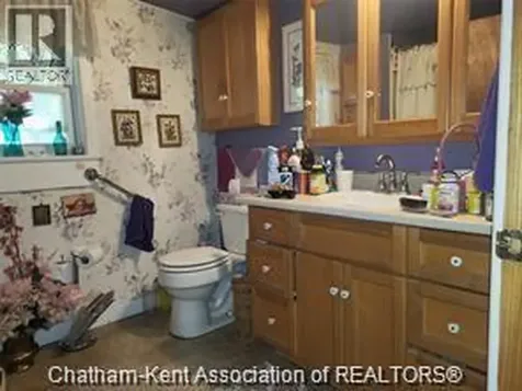 23040 Doherty Street Chatham-kent ON N0P 1V0
