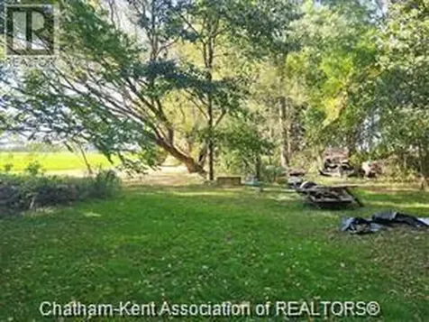 23040 Doherty Street Chatham-kent ON N0P 1V0
