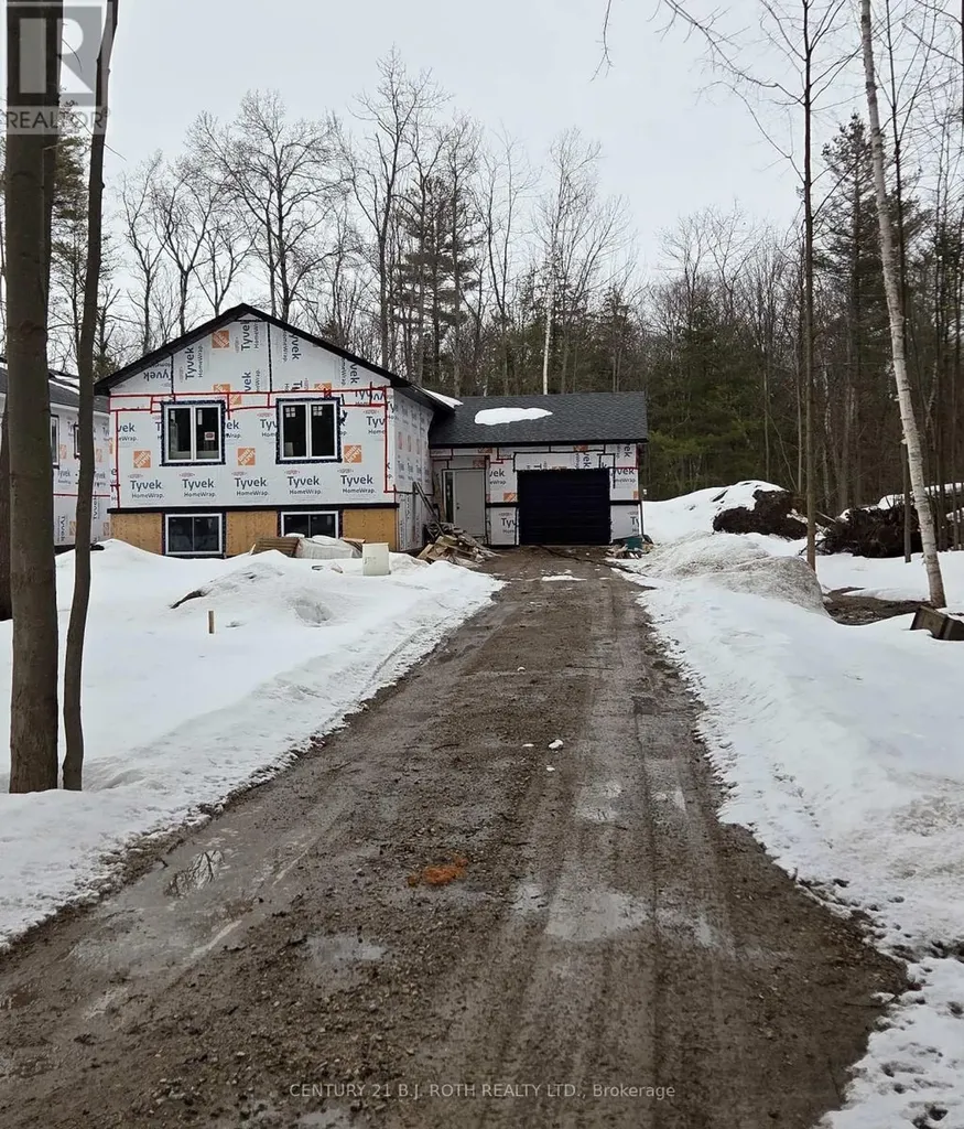 3183 Cove Avenue Innisfil ON L9S 2K7