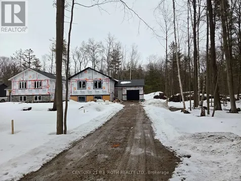 3183 Cove Avenue Innisfil ON L9S 2K7