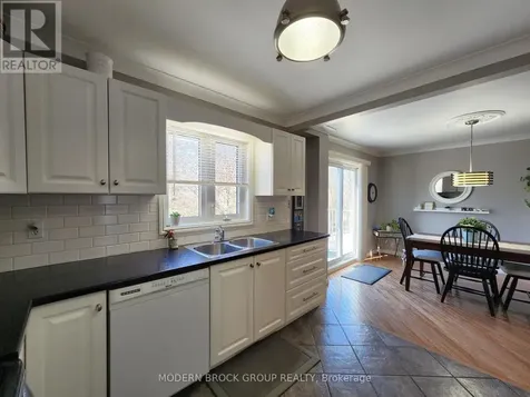 516 King Street West Brockville ON K6V 3T2