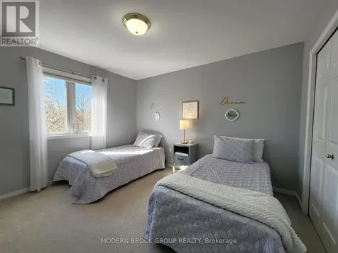 516 King Street West Brockville ON K6V 3T2