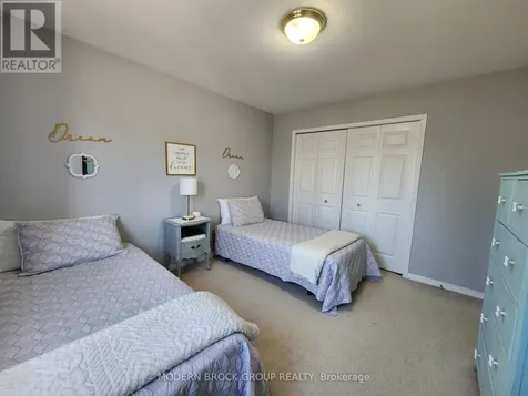 516 King Street West Brockville ON K6V 3T2