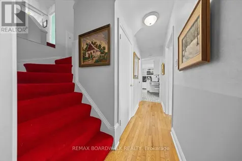 961 Kingsmere Avenue Ottawa ON K2A 3K3