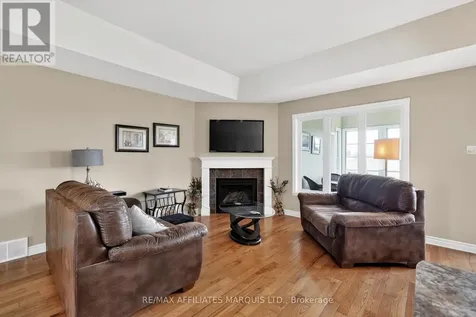 516 Jo Anne Crescent Cornwall ON K6H 7H7