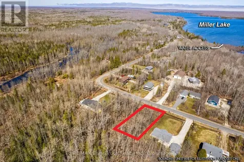 Part 28 Maple Drive Northern Bruce Peninsula ON N0H 1Z0