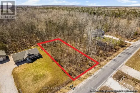Part 28 Maple Drive Northern Bruce Peninsula ON N0H 1Z0