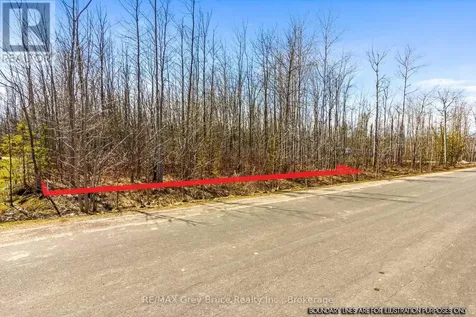 Part 28 Maple Drive Northern Bruce Peninsula ON N0H 1Z0