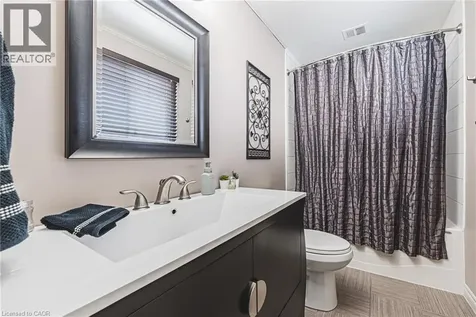 28 Munn Street Hamilton ON L8V 1J9