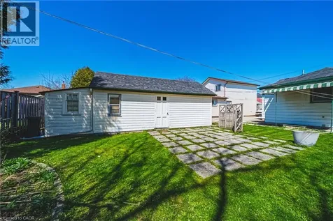 28 Munn Street Hamilton ON L8V 1J9