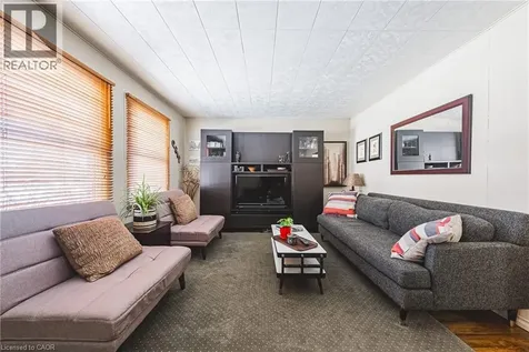 28 Munn Street Hamilton ON L8V 1J9