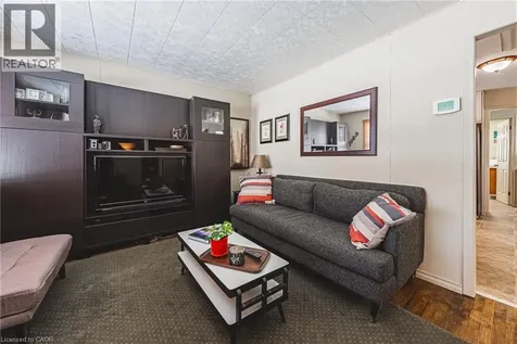 28 Munn Street Hamilton ON L8V 1J9
