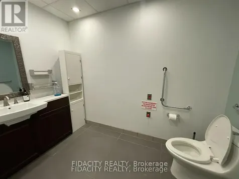 108 Richmond Road Ottawa ON K1Z 0A6