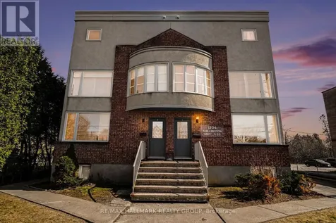 1204 Shillington Avenue Ottawa ON K1Z 7Z4
