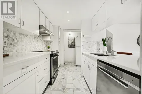 1204 Shillington Avenue Ottawa ON K1Z 7Z4