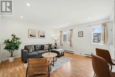1204 Shillington Avenue Ottawa ON K1Z 7Z4