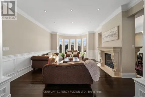 5121 Tom Thomson Court Pickering ON L1Y 0A1