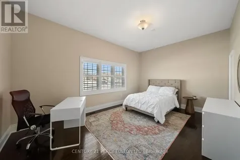 5121 Tom Thomson Court Pickering ON L1Y 0A1