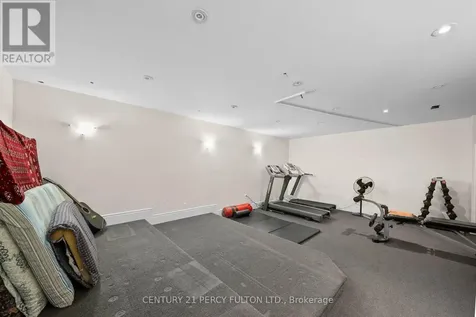 5121 Tom Thomson Court Pickering ON L1Y 0A1