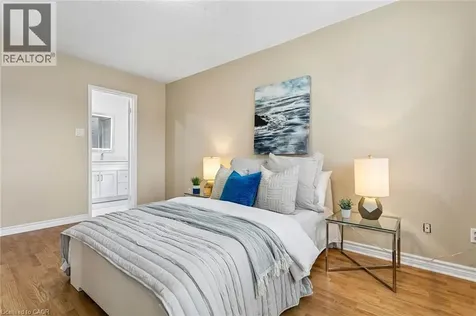 6769 Gracefield Drive Mississauga ON L5N 6T5