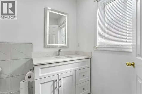 6769 Gracefield Drive Mississauga ON L5N 6T5