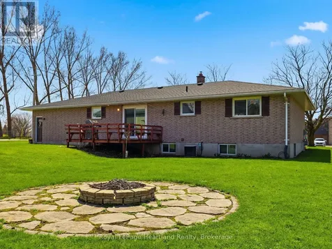 25 Vincent Street South Bruce ON N0G 2J0