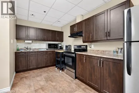 1276 Maple Crossing Boulevard Burlington ON L7S 2J9