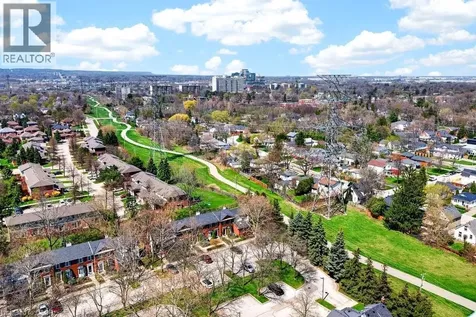 1276 Maple Crossing Boulevard Burlington ON L7S 2J9