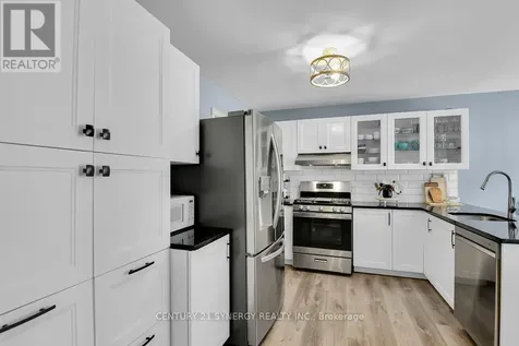 25 Waterton Crescent Ottawa ON K2M 1Y8